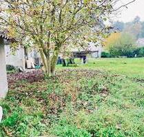 Bebaubares Grundstück (Altbestand-Abriss) ca.1565 m² in guter Ortslage! - Burgheim
