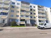 Hausansicht - 2-Raumwohnung mit Balkon - 250,00&nbsp;EUR Kaltmiete, ca.&nbsp; 41,10&nbsp;m&sup2;&nbsp;Wohnfl&auml;che