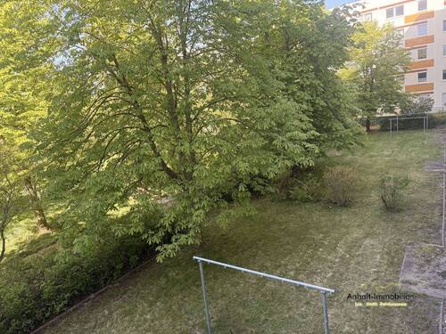 Hof (2) - 