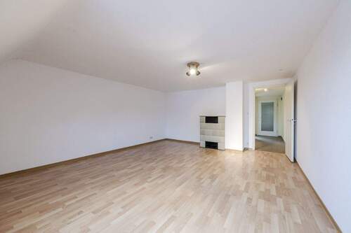 Wohn-/Schlafbereich - 1 Zimmer Etagenwohnung zum Kaufen in Ludwigsburg