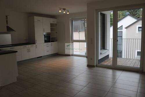 - - 3 Zimmer Etagenwohnung zum Kaufen in Frankfurt am Main