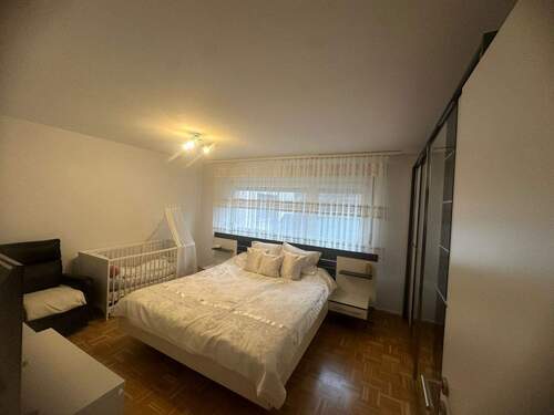 PHOTO-2025-10-21-10-36-19.jpg - Etagenwohnung mit 127,00 m&sup2; in Esslingen am Neckar zum Kaufen