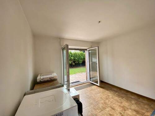 EG Schlaf-Gästzimmer / Büro - 