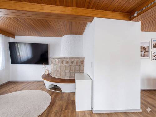 EFH - Wohnzimmer - 9 Zimmer Einfamilienhaus in Neckarwestheim