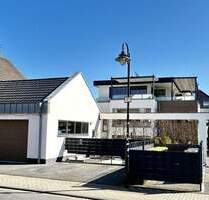 Jetzt Top Angebot, Architektenwohnhaus, einmaliger Penthousewohnung - Troisdorf Müllekoven