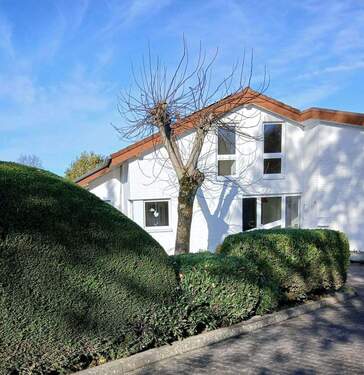 Ansicht Hauseingang - Gepflegtes Architektenhaus in ruhiger zentraler Wohnlage