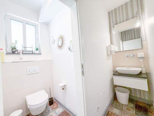 Gewerbefläche WC 2 - 