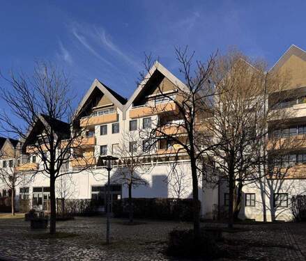 Rückansicht - Wohlfühl-Wohnung mit Ausblick! 2,5-Zimmer-Dachwohung in Kirchheim