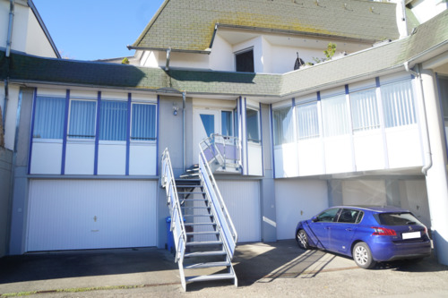 Eingang - 4 Zimmer Etagenwohnung zum Kaufen in Albstadt