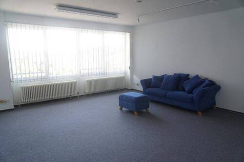 Wohnzimmer - 4 Zimmer Etagenwohnung in Albstadt