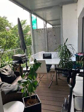 Balkon - STUDENTENAZUBIS - 2 Zimmer Appartment möbliert Balkon -90478 Nürnberg