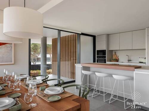 Wohnküche - 6 Zimmer Etagenwohnung zum Kaufen in Sotogrande