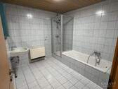 Badezimmer - Etagenwohnung mit 56,00 m² in Schwäbisch Gmünd zum Kaufen