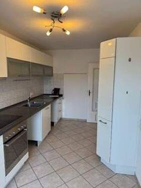 Küche - 4 Zimmer Etagenwohnung in Müllheim