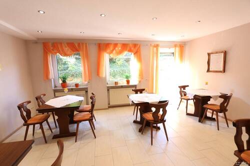 Frühstücksraum UG - 