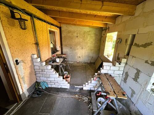 vorderer Anbau - 