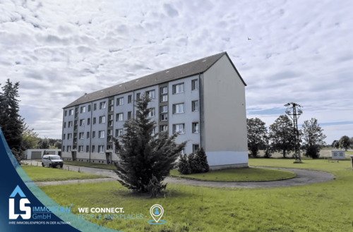 Hausansicht - Sanierungsbedürftiges Mehrfamilienhaus in Lindtorf