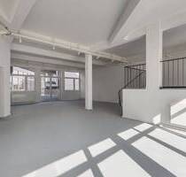 Freies und sehr umfangreich saniertes Bürohaus mit Tiefgarage - Hamburg Rothenburgsort