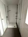 Dusche im Bad - 