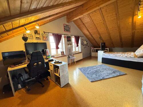 tempImageMf11p6.jpg - 