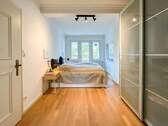 Schlafzimmer mit Loggia - 