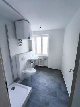 WhatsApp Image 2026-01-07 at 15.34.03 (2).jpeg - 