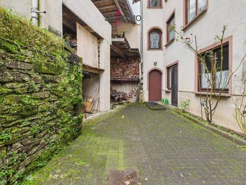 Bild 4 - Einfamilienhaus mit 266,00 m&sup2; in Neuerburg zum Kaufen