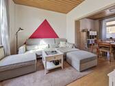 Wohnzimmer im Erdgeschoss - 4 Zimmer Einfamilienhaus zum Kaufen in Nortorf