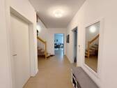 Eingangsbereich - 5 Zimmer Doppelhaushälfte in Lüneburg