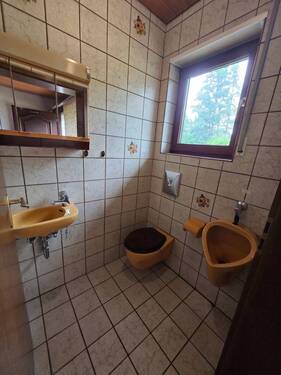 Gäste WC EG - Doppelhaushälfte mit 210,00 m&sup2; in Schmelz zum Kaufen