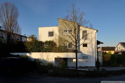 Hausansicht Ost - 5 Zimmer Doppelhaushälfte zum Kaufen in Beilstein