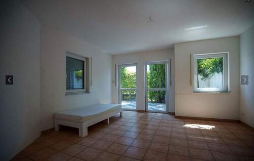 Bild 3 - 9 Zimmer Doppelhaushälfte in Nürnberg