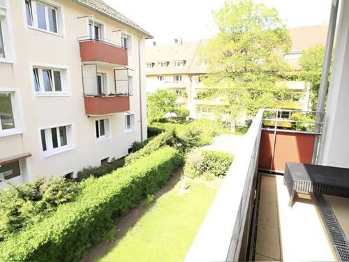 Ausblick vom Balkon - 