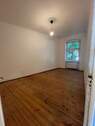 Bild 1 - 3er WG sucht Mitbewohner:in - zentrale Lage und all-inklusive Miete