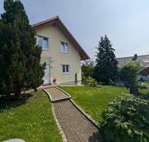 Einfamilienhaus mit Doppelgarage mit großem Garten - Eigeltingen - Heudorf