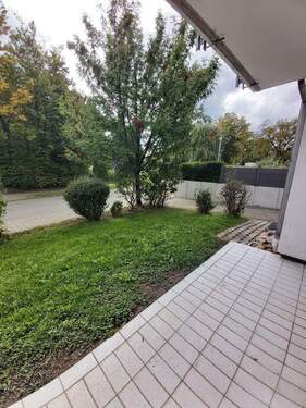Terrasse mit Gartenanteil - 3 Zimmer Etagenwohnung in Güglingen