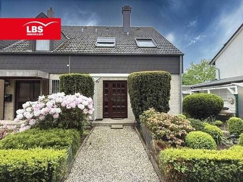 Hausansicht - Bereit für Zukunftspläne! - 269.000,00&nbsp;EUR Kaufpreis, ca.&nbsp; 101,40&nbsp;m&sup2;&nbsp;Wohnfl&auml;che