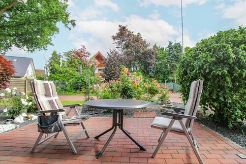 Terrasse vor Wohnzimmer - 