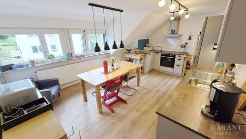 Küche - 5 Zimmer Etagenwohnung in Stuttgart