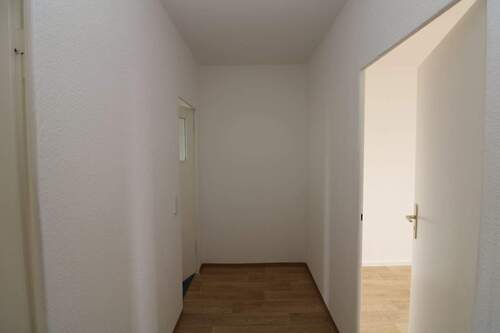 Beispiel Flur - Etagenwohnung mit 31,20 m² in Freiberg zur Miete
