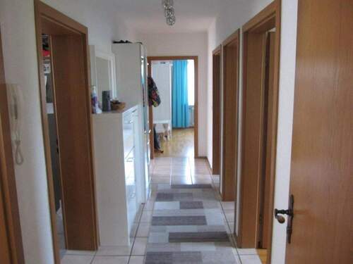 Eingang mit Diele - EG-Whg..JPG - 9 Zimmer Mehrfamilienhaus, Wohnhaus zum Kaufen in Mainburg