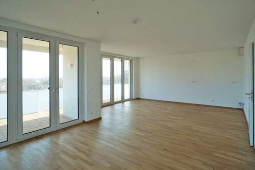 Wohnen - 5 Zimmer Etagenwohnung in Dresden