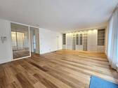 Wohnzimmer - 3 Zimmer Etagenwohnung zum Kaufen in Solingen