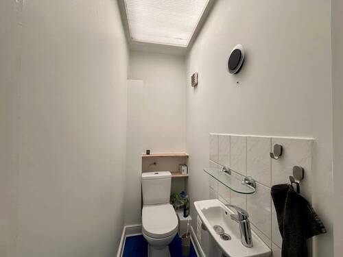 Separates WC - 