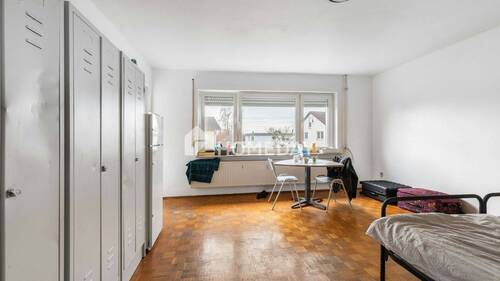 1. OG Wohnzimmer 1 - 