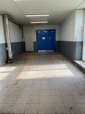 WhatsApp Image 2025-09-19 at 11.23.08 (4).jpeg - Halle in Bitburg