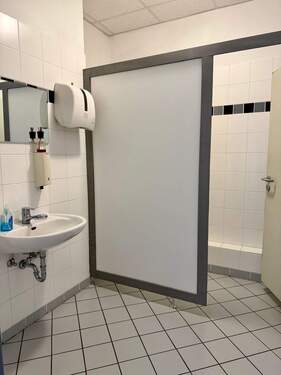 WC.jpg - 