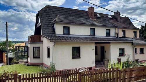 Außenansicht - 6 Zimmer Doppelhaushälfte zum Kaufen in Flöha