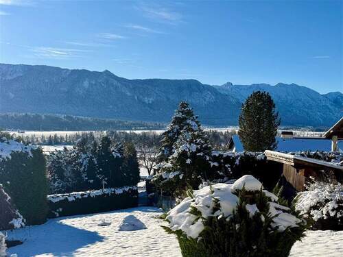 Blick in den Garten - Grundstück in Murnau a. Staffelsee