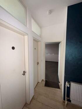 Flur - Halle in Löchgau